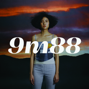 老师脱👙让学生摸🐻站起来做
