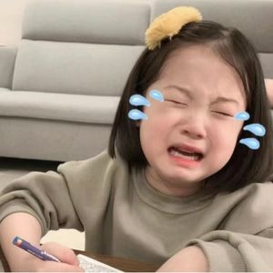 老师脱👙让学生摸🐻站起来做
