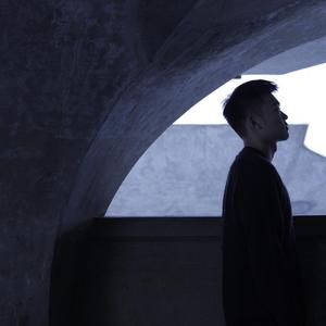 超级大鸡巴捅逼视频
