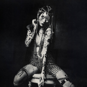 青青草十年沉淀回归下载
